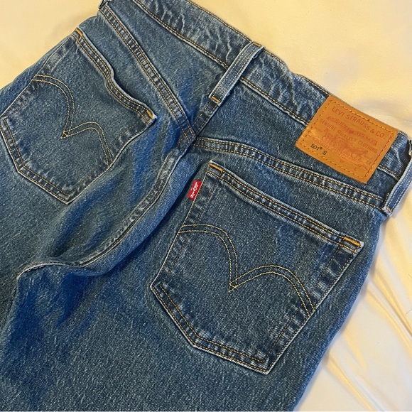 Levi’s premium 501 skinny ankle jeans - Picture 4 of 12